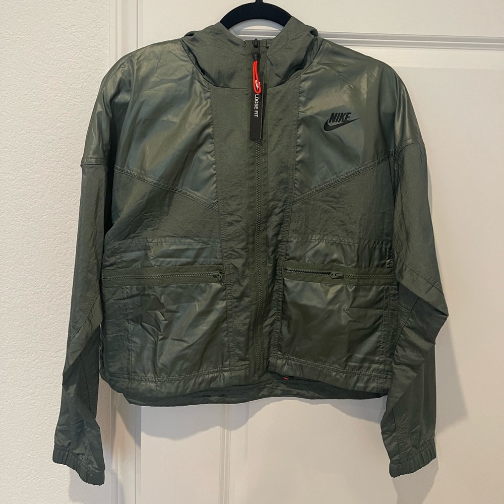 Nike womens windbreaker.
